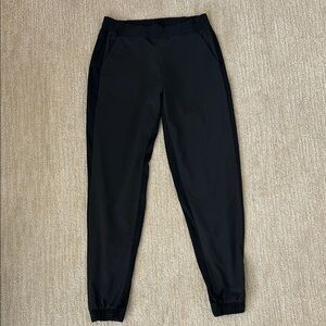 Athleta Lightweight Joggers 8 TALL